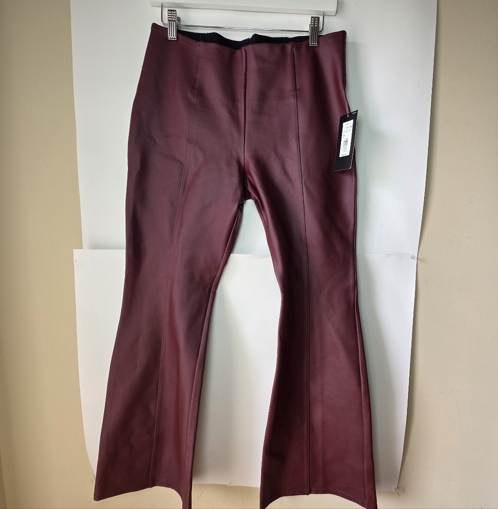 Burgundy Red Flared Pant Faux Leather Chic Boho Vintage Retro Minimalist Size M